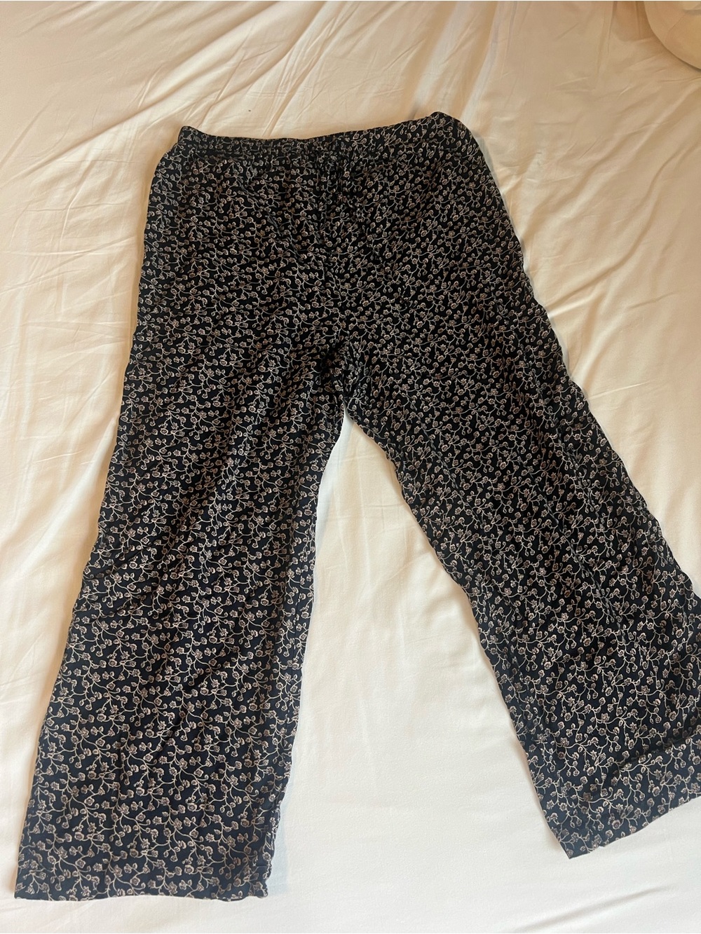 Basic Editions Black Floral flowy pants